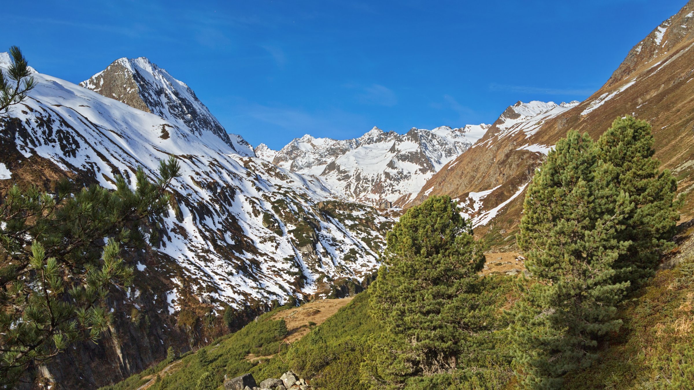 Approach from the Oberisshütte